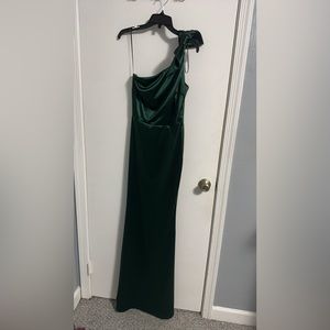 Green Formal Dress with tags.